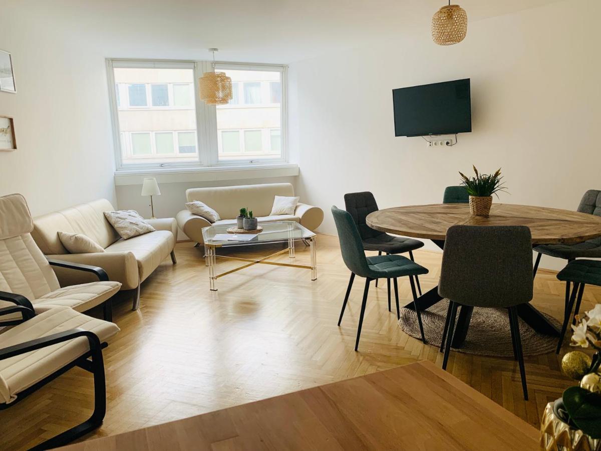 Ruhige Wohnung Im Gasometer Wien *Wifi*U3*Netflix* 외부 사진